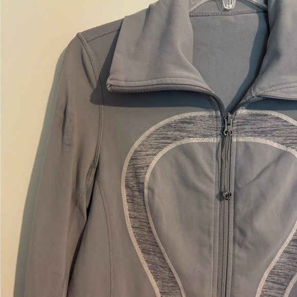 Lululemon Fill Zip In Stride Jacket We Are From Space Fossil Gray Size 8 - Picture 2 of 10